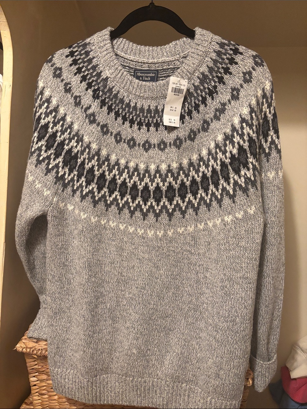 Abercrombie & Fitch Light Gray Crewneck Fair Isle Sweater unisex NWT So Soft